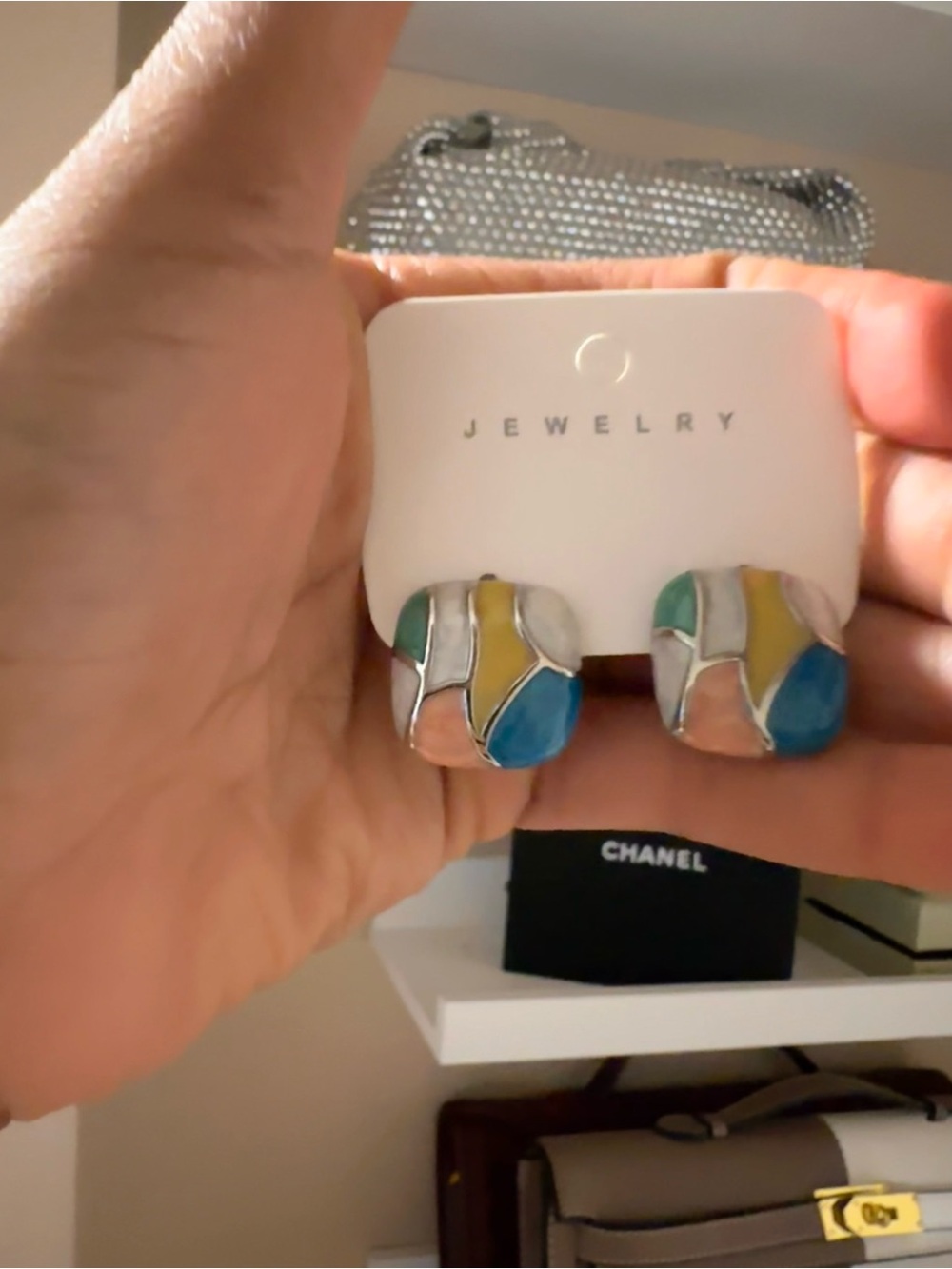Color block earrings - Picture 4 of 5
